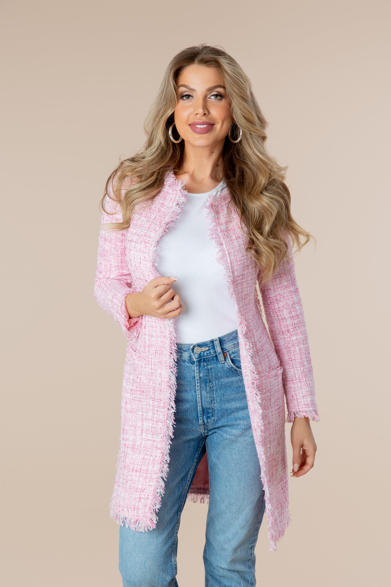 Tweedmantel in Rosa im Fransen