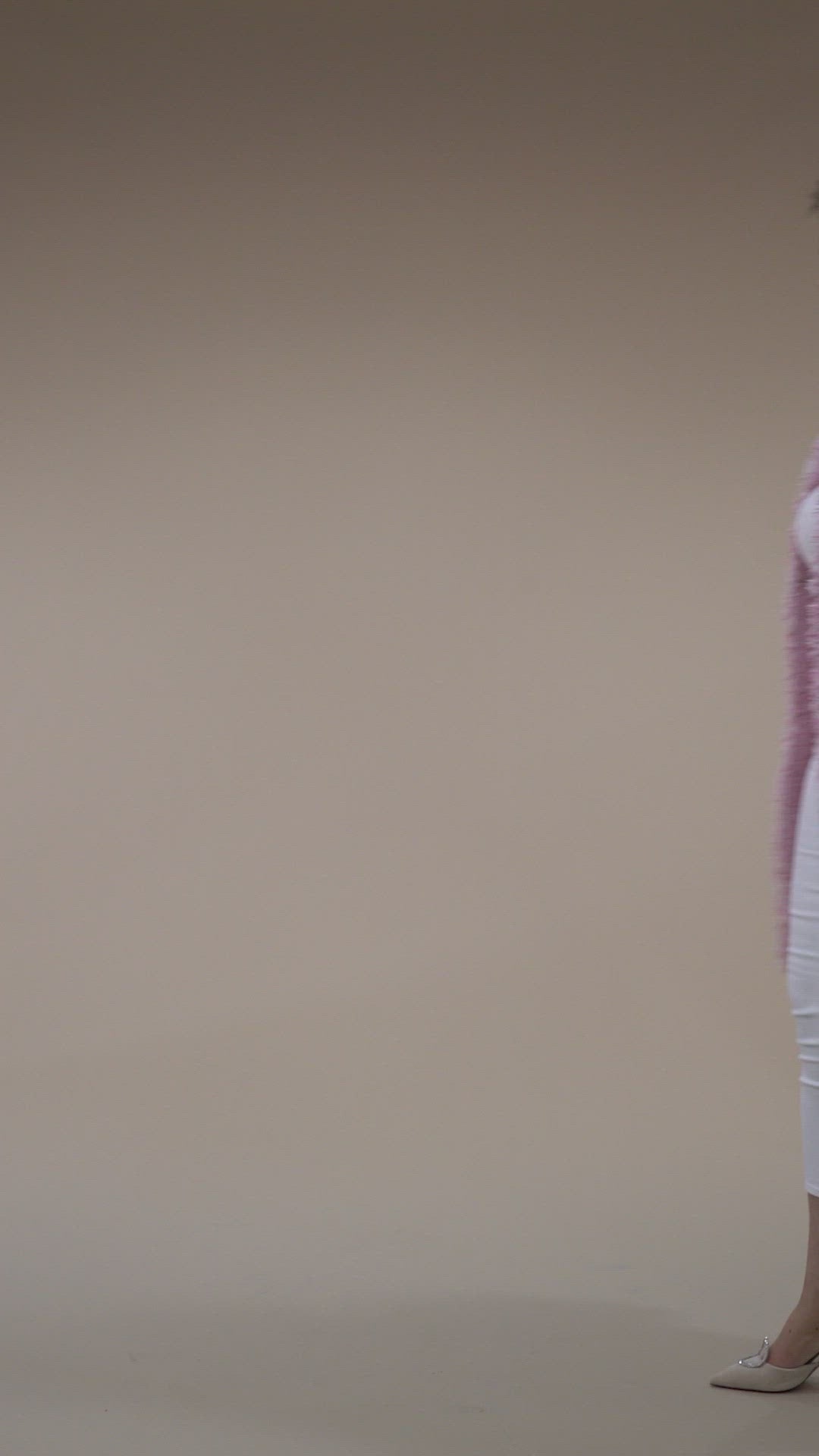 Tweedmantel Venedig mit Fransen in Rosa Video